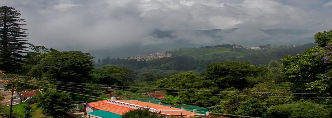 Camellia Heights 1&2 Acomodação com café da manhã Coonoor Exterior foto