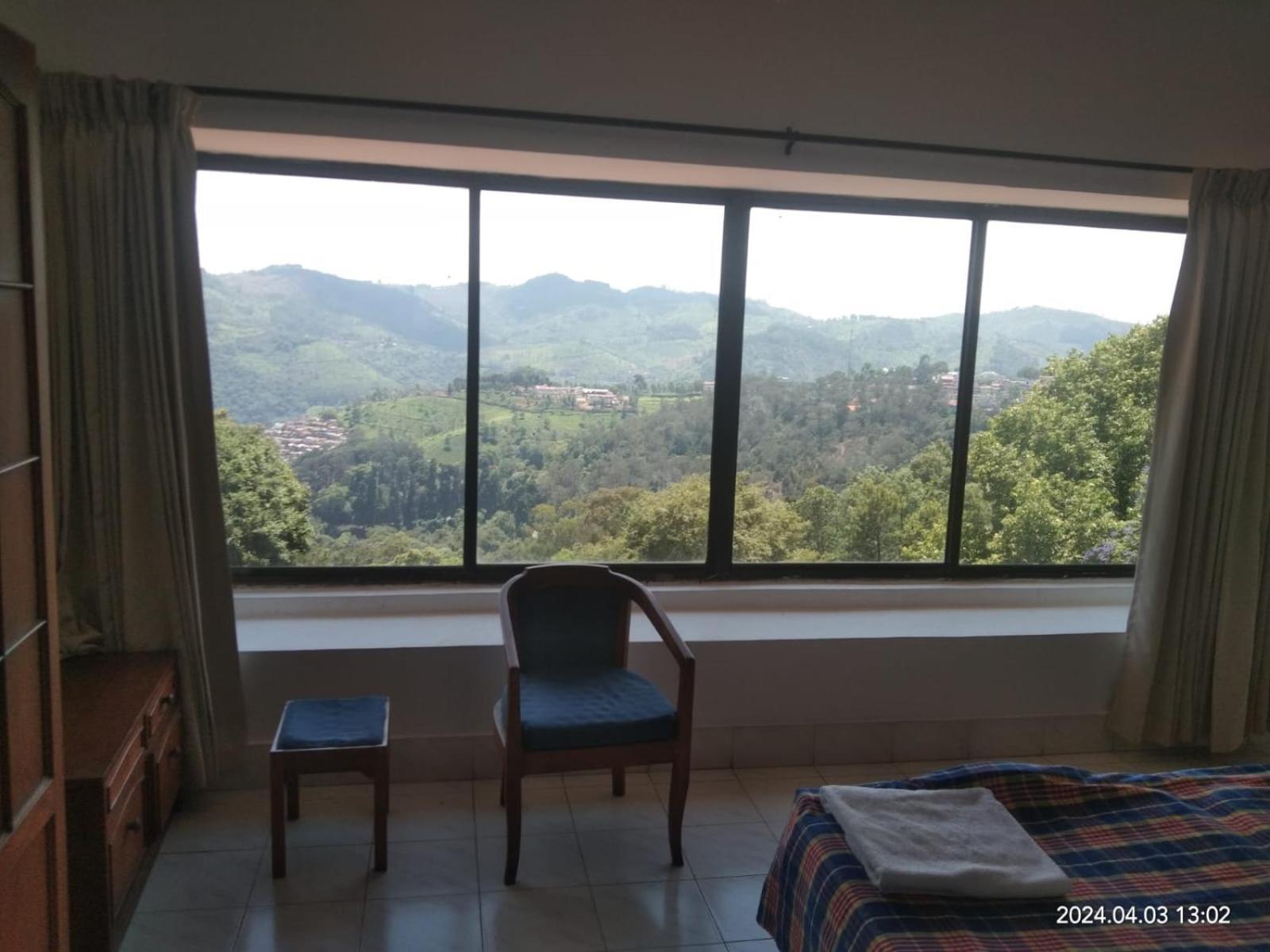 Camellia Heights 1&2 Acomodação com café da manhã Coonoor Exterior foto