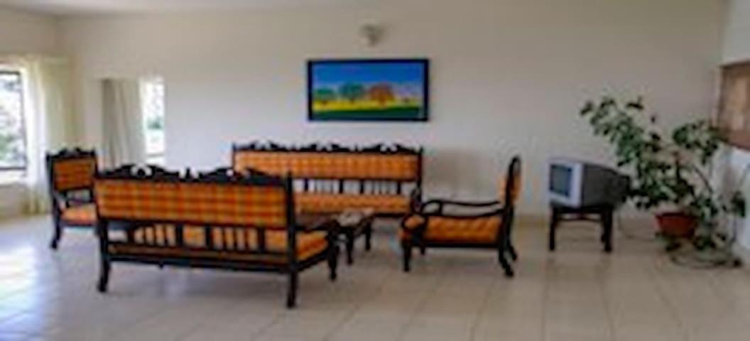 Camellia Heights 1&2 Acomodação com café da manhã Coonoor Exterior foto